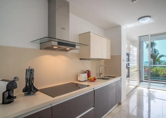 Madeira Ak5 * Funchal (Madeira)